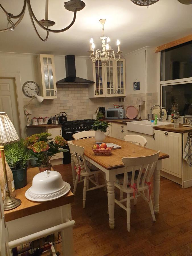 Judy'S B&B Private Home Κάρντιφ Εξωτερικό φωτογραφία